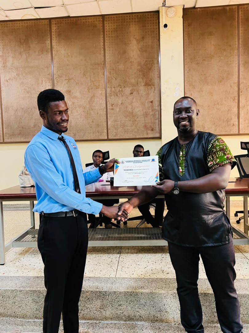 Leadership recognition at a KYULISSA event